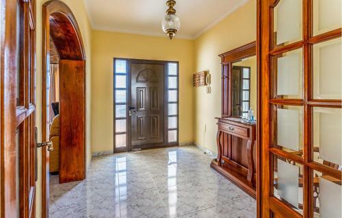 Awesome Home In San Bartolom� With 3 Bedrooms