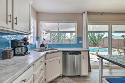 Updated Chandler Abode With Grill About 8 Mi To Asu