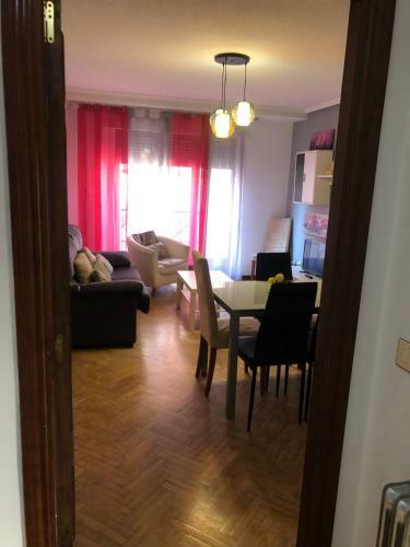 Apartamento Aparcamiento Privado Gratis Parque Jesuitas Y Centro,