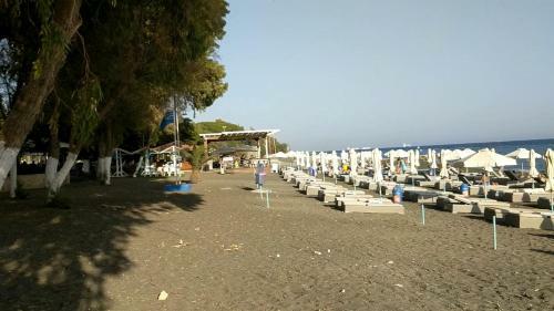 Fantastic 1 Bed Apartment Opposite 4 Seasons Limassol