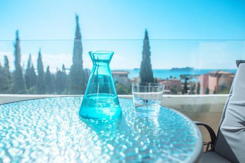Apartamento Amathus Suite With Sea View