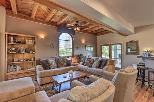 Main Home And Casita With Rooftop Deck And Patio
