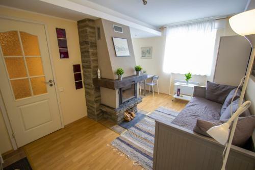 Niine 10c Apartment