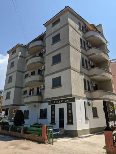 Star Holiday Apartments