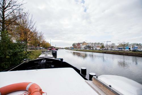 Houseboat Jana - With Sauna And Terrace