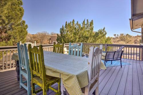 Colorful Cottonwood Home Walk To Verde River