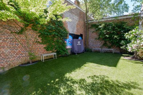 1bd Apartment With Garden Brugmann Area