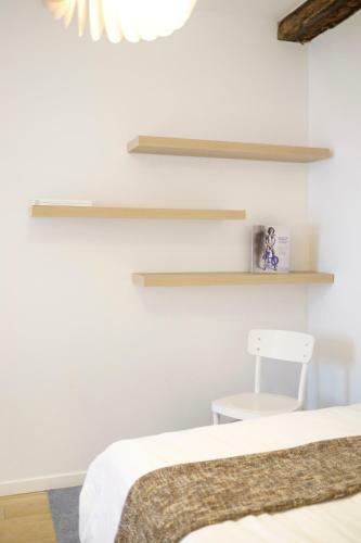Ilot Sacre Apartments