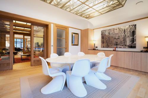B&B Suites 124