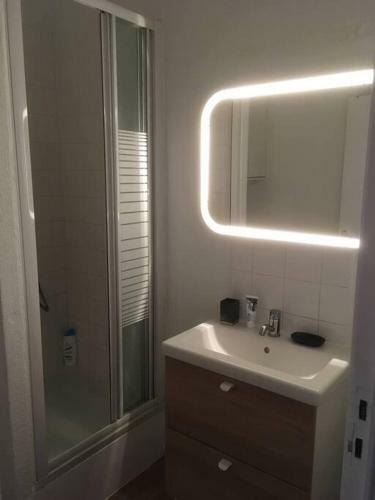 Apartamento Modernit� Et Confort � Deux Pas Du Centre De Bxl
