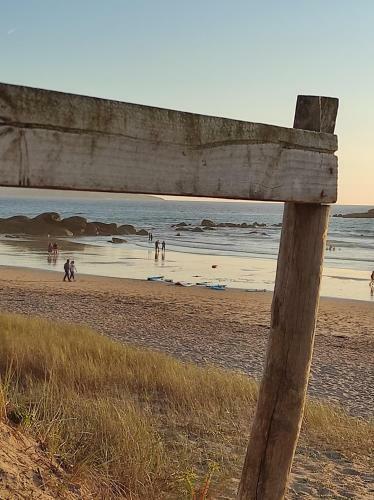 Las Lagunas - No Se Admite Jovenes