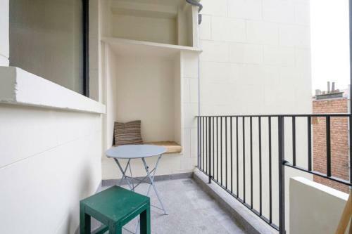 1 Bedroom Apartment Place Sainte-catherine