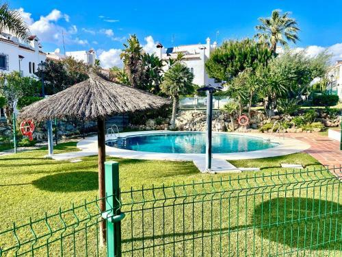 Apartamento Lux Home Marina Casares Beach