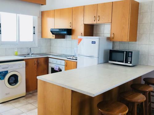 Tonia's Beach Apartment