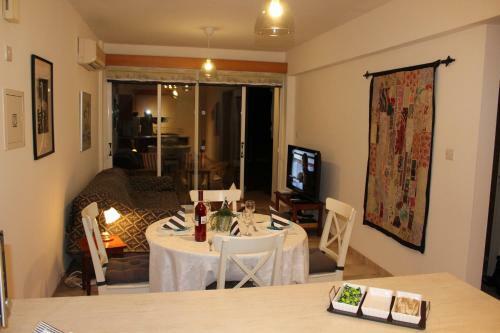 Tonia's Beach Apartment
