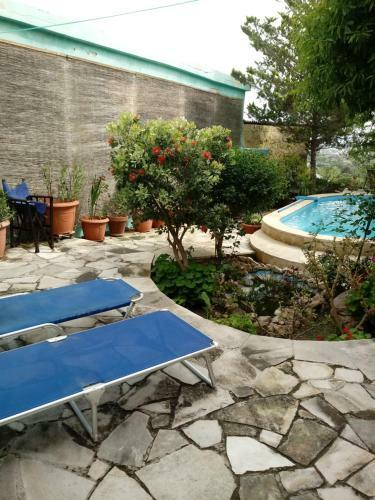 Magic Garden Holiday Home