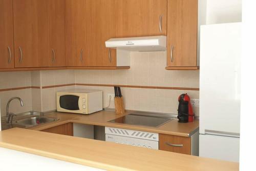 Apartamento A 10 Metros De La Playa Con Piscina