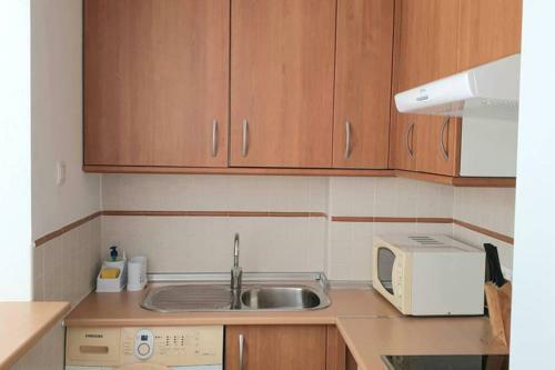 Apartamento A 10 Metros De La Playa Con Piscina