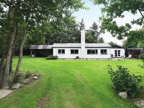 Holiday Home Bl�vand Ccciv