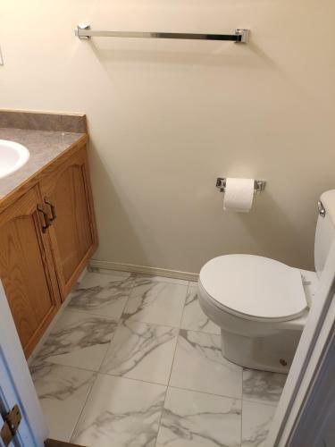 Spacious/elegant House By West Edmonton Mall