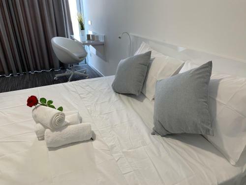 Hostal Nicosia 5 Stars Suites