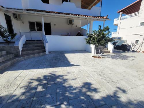 Hostal Guesthouse Veliaj