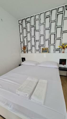 Hostal Guesthouse Veliaj