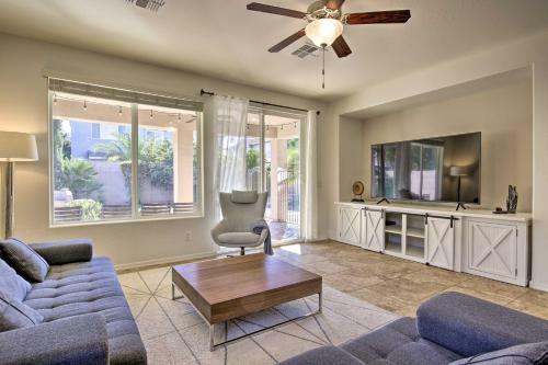 Classy Gilbert House With Private Yard And Patio!
