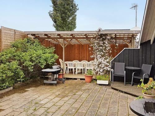 Holiday Home B�rkop Lii