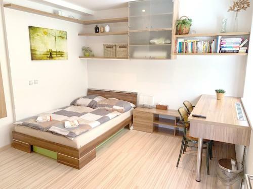 Kr�sn� Apartm�n U Lesa Bl�zko Centra A Bvv