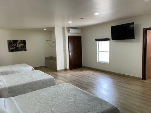 Hotel Plaza Oscarcel