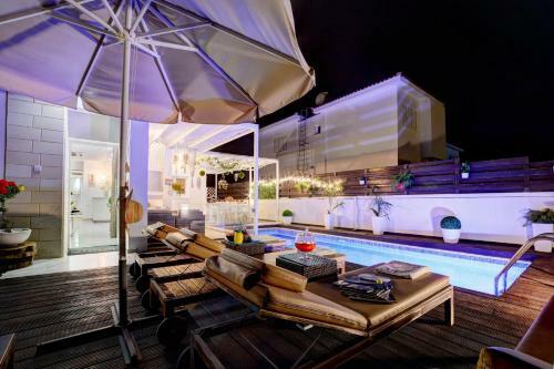 Sunnyvillascyprus: Modern 3br Villa /w Pool