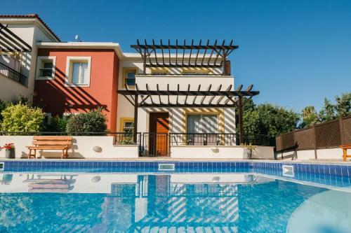 Apartamento Aphrodite Gardens No.9 Luxury Apt