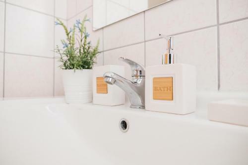 Apartamento Aphrodite Gardens No.9 Luxury Apt