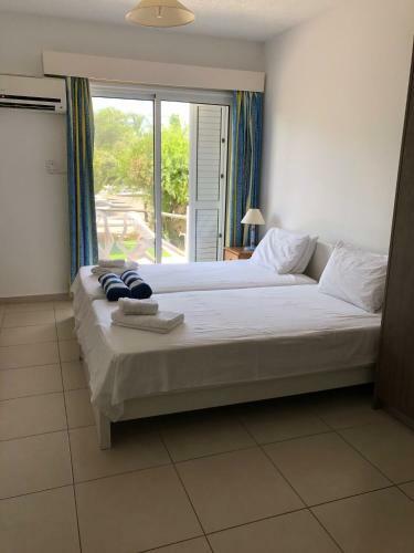 Modern Studio Apartment In Paphos Gardens Resort