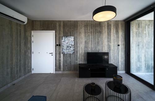 Avenue 103 3 Bedroom Apartment