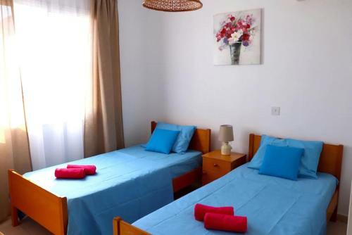 Central 2 Bedroom Apartment In Kato Paphos