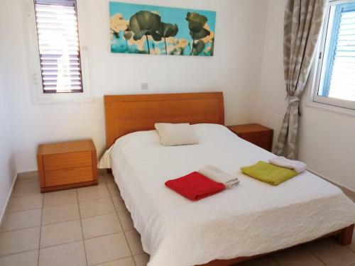 Cozy Apartment With Swimming Pool Near Sandy Beach