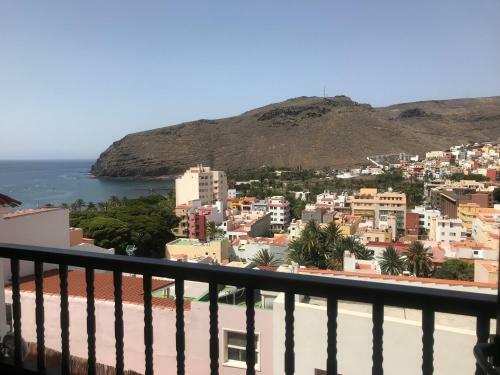 Apartamento Vista Al Mar Y Monta�a