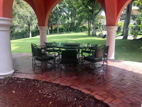El Vergel Entire Villa W/pool