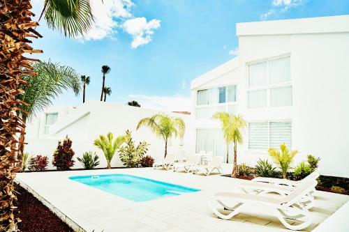 Villa Vila Carla - 3bdr + 3bath In Amarilla Golf