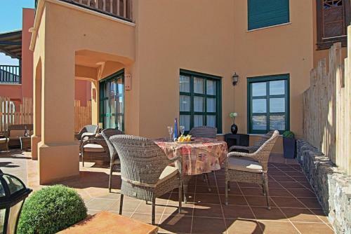 San Blas Villa! Sea Front Terrace!
