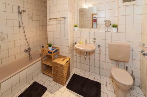 Apartamento Ferienwohnung Reisl�hner