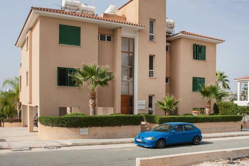 Top Seaview Apartment In Peyia