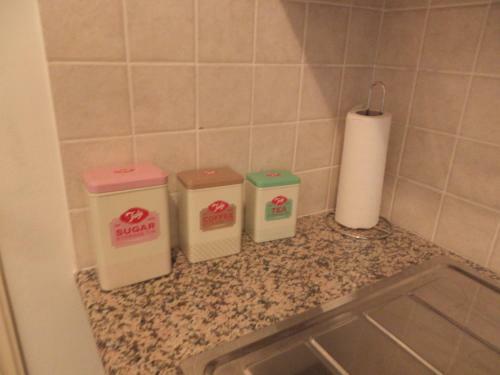 Apartamento Studio, E104 With Double Bed, Kitchen & Shower Room, Sunny Balcony