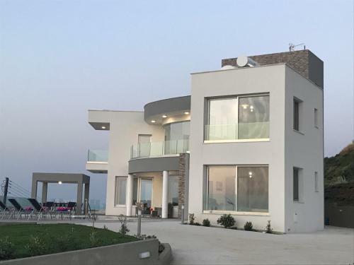 Elite Sea View Villa