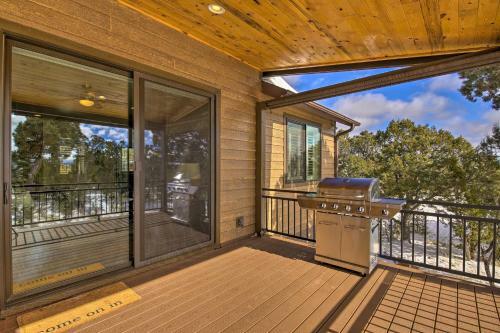 Sunlit Heber Family Cabin With Deck And Mtn Views