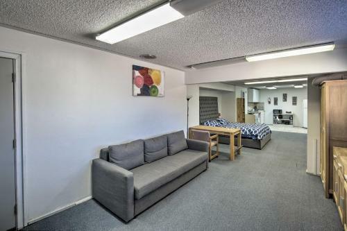Apartment About 12 Mi From Hualapai Mountain Park