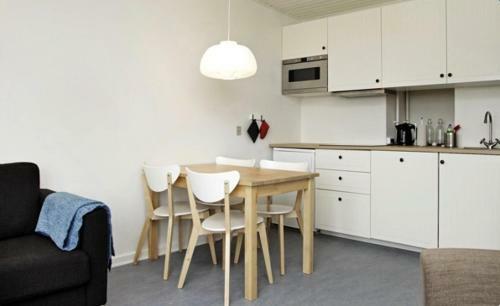 Stunning 2-bed Apartment At The Beach 12d