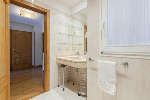 Apartamento Ondarreta Beach & Terrace